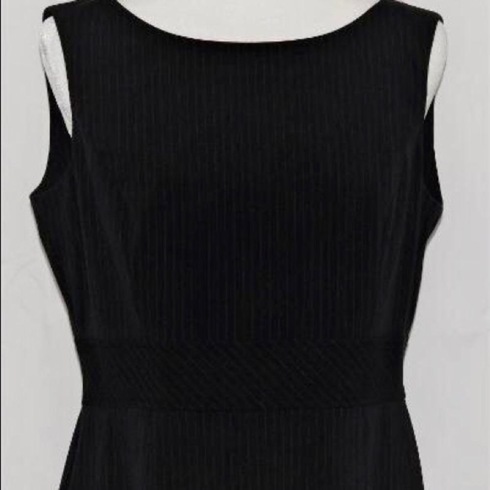 TAHARI DRESS-SIZE 10